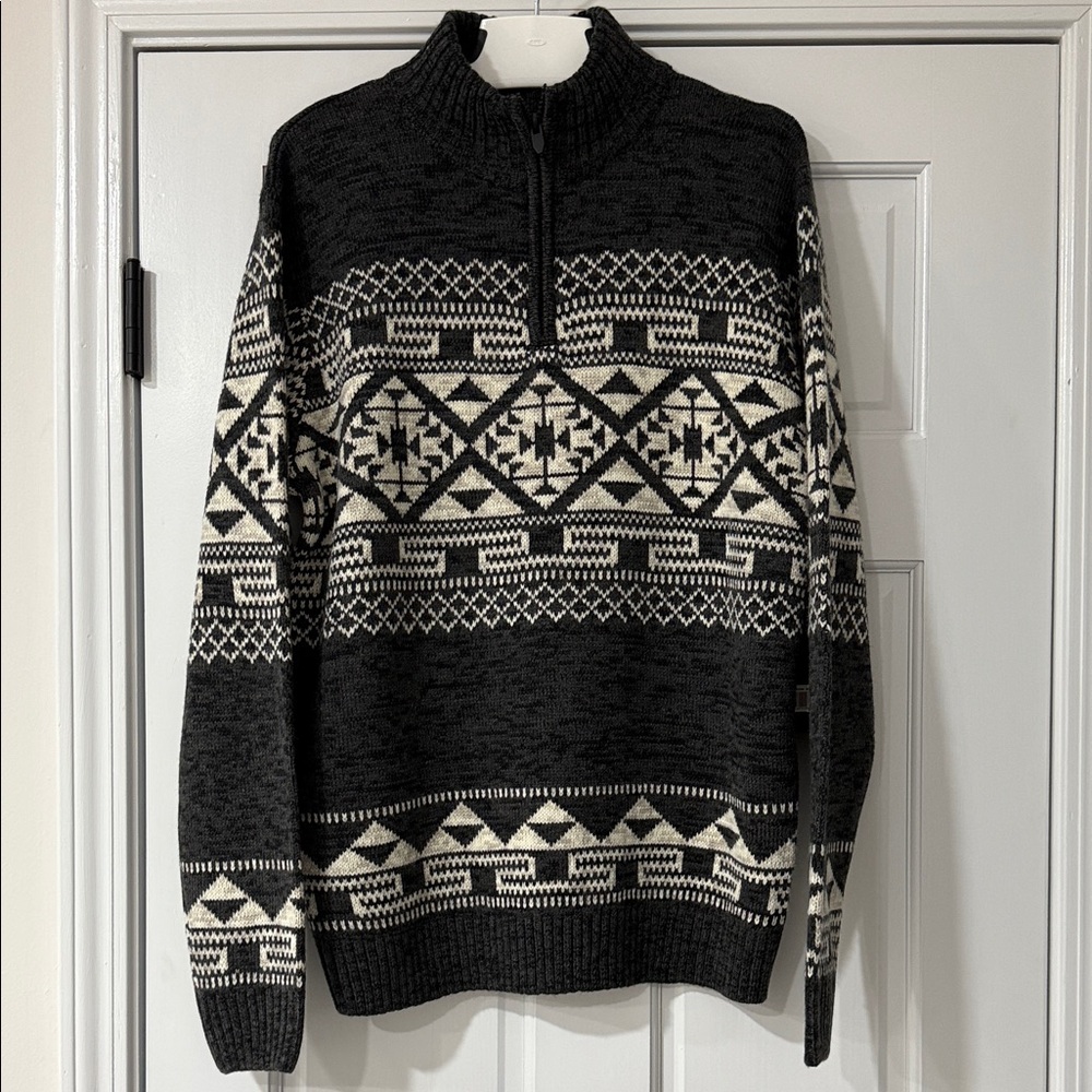 Aran Craft Celtic Jacquard Half Zip Cardigan in size L new with tags